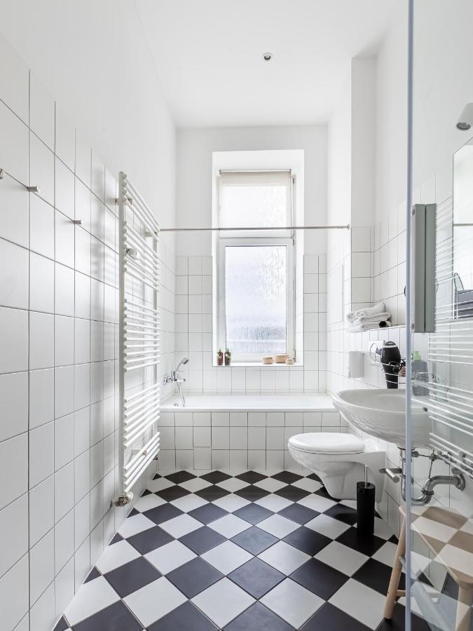 Limehome Berlin Malmoeer Strasse מראה חיצוני תמונה