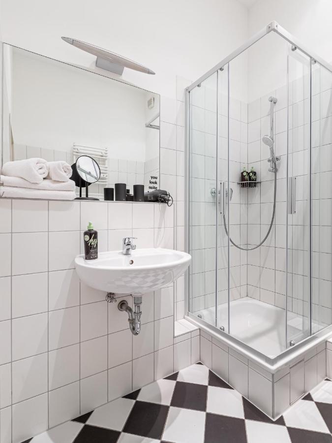 Limehome Berlin Malmoeer Strasse מראה חיצוני תמונה