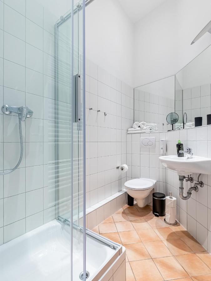 Limehome Berlin Malmoeer Strasse מראה חיצוני תמונה